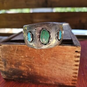 Vintage Navajo Turquoise Silver Cuff